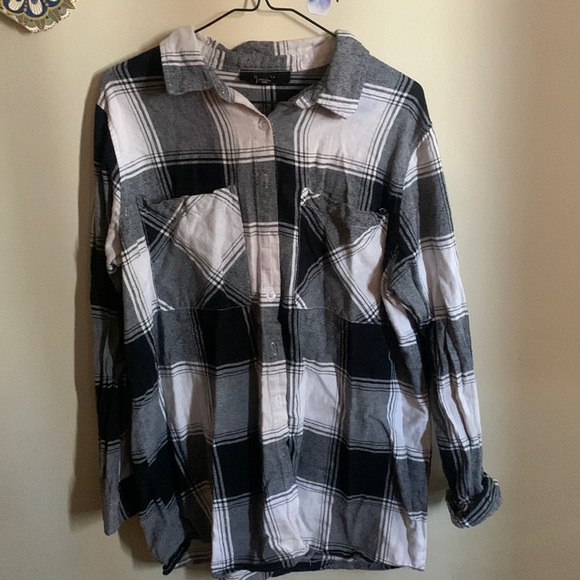 Flannel - Picture 1 of 2
